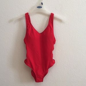 One piece swim suit